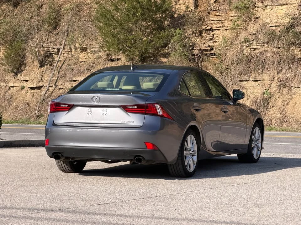 2014 Lexus IS 3rd Gen - Image 6 of 15