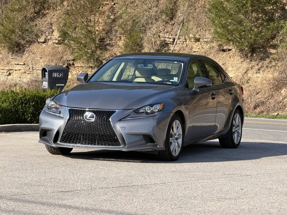 2014 Lexus IS 3rd Gen - Image 3 of 15