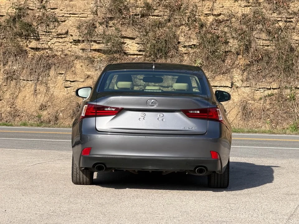 2014 Lexus IS 3rd Gen - Image 5 of 15