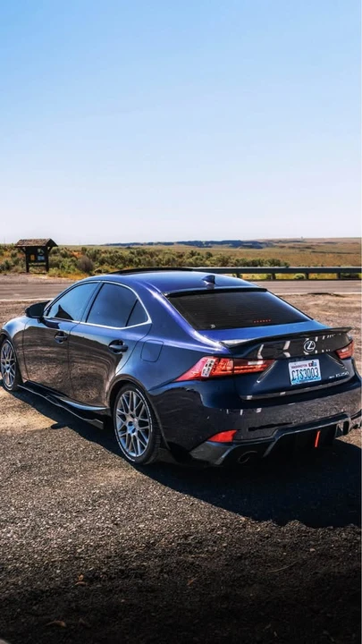 2014 Lexus IS 3rd Gen - Image 10 of 14