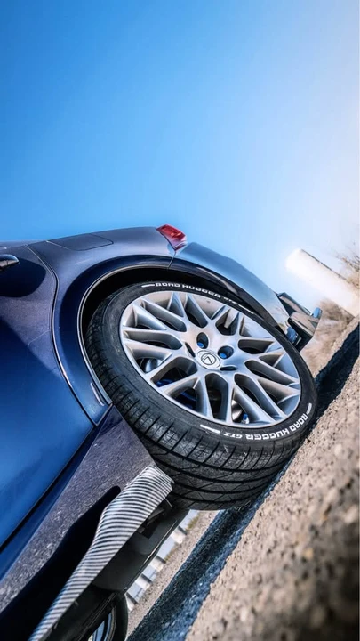 2014 Lexus IS 3rd Gen - Image 9 of 14