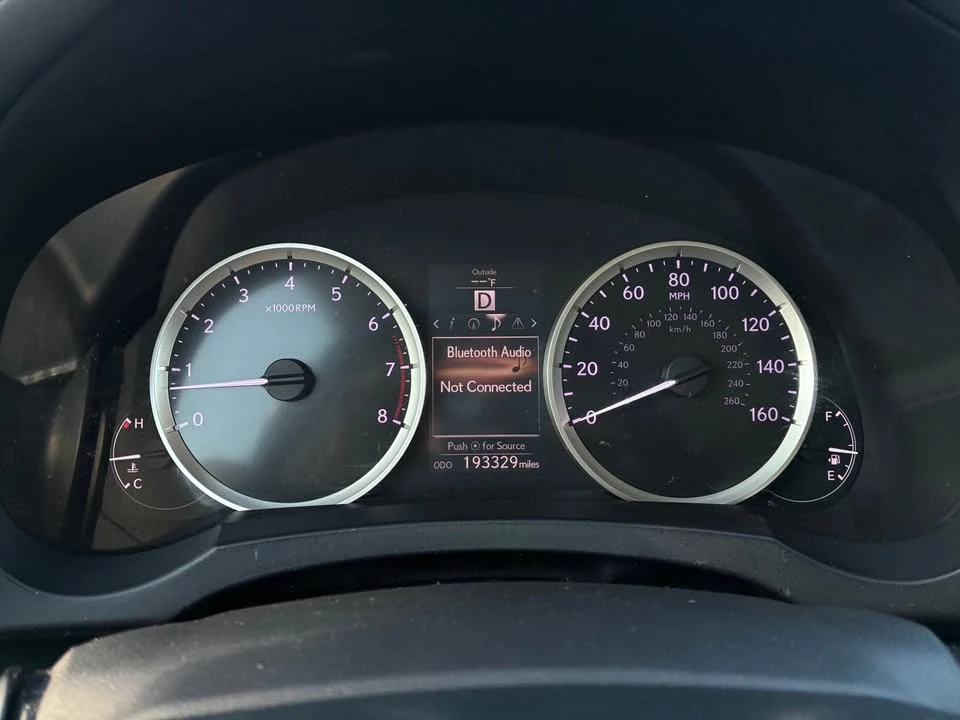 2014 Lexus IS 3rd Gen - Image 15 of 17