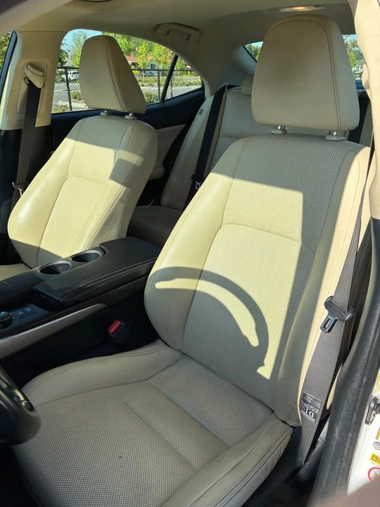 2014 Lexus IS 3rd Gen - Image 7 of 17