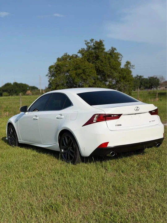 2014 Lexus IS 3rd Gen - Image 5 of 17