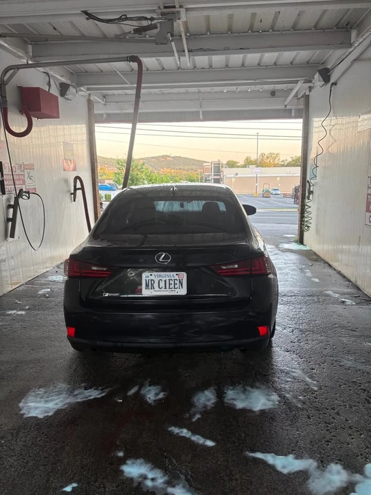 2014 Lexus IS 3rd Gen - Image 6 of 7