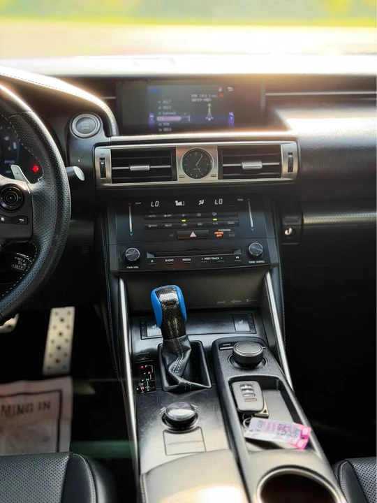 2014 Lexus IS 3rd Gen - Image 15 of 17
