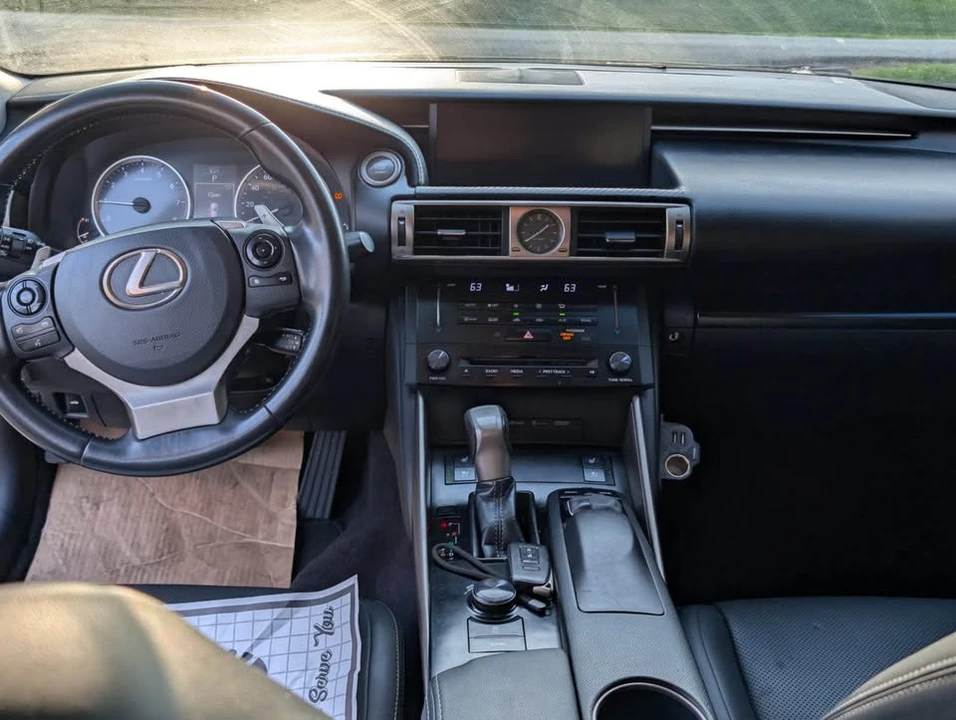 2014 Lexus IS 3rd Gen - Image 8 of 9