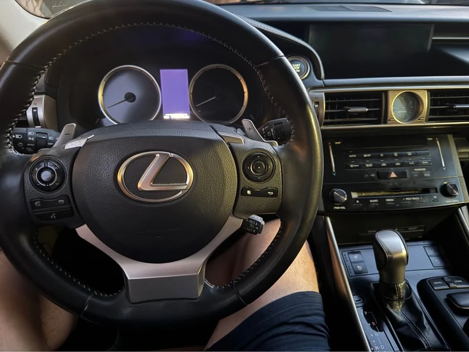 2014 Lexus IS 3rd Gen - Image 6 of 9