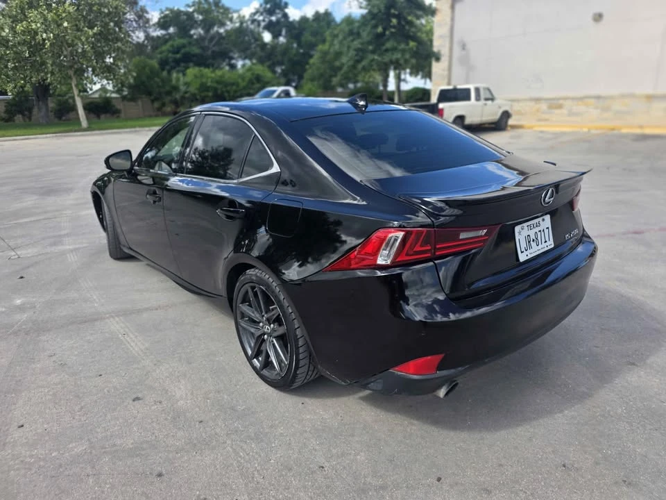 2014 Lexus IS 3rd Gen - Image 4 of 7