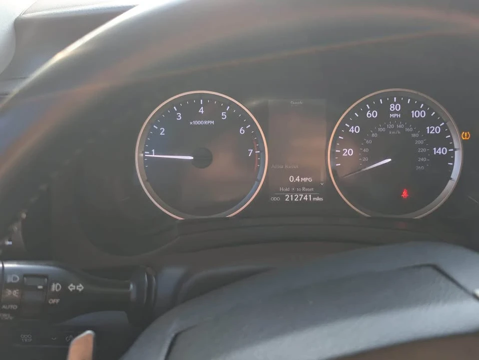 2014 Lexus IS 3rd Gen - Image 7 of 9