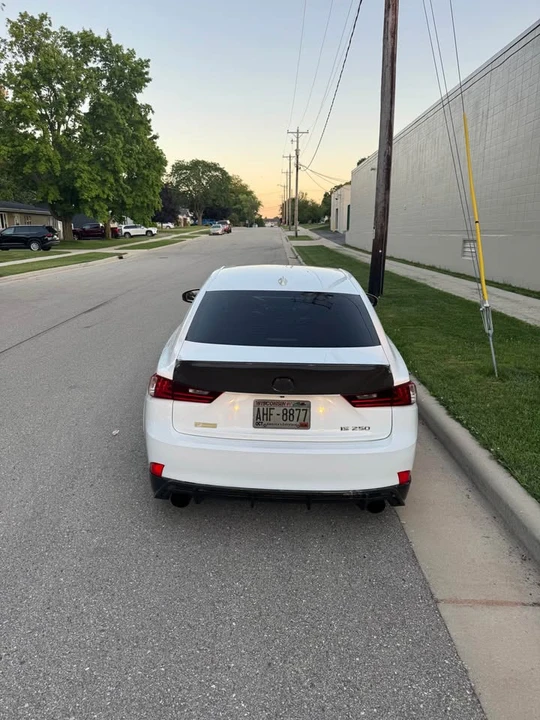2014 Lexus IS 3rd Gen - Image 4 of 6