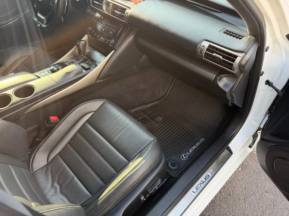 2014 Lexus IS 3rd Gen - Image 6 of 15