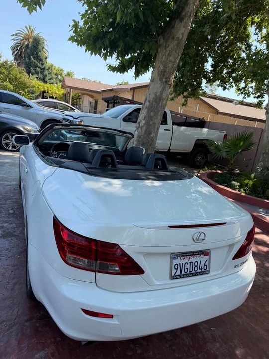 2014 Lexus IS 2nd Gen - Image 8 of 11