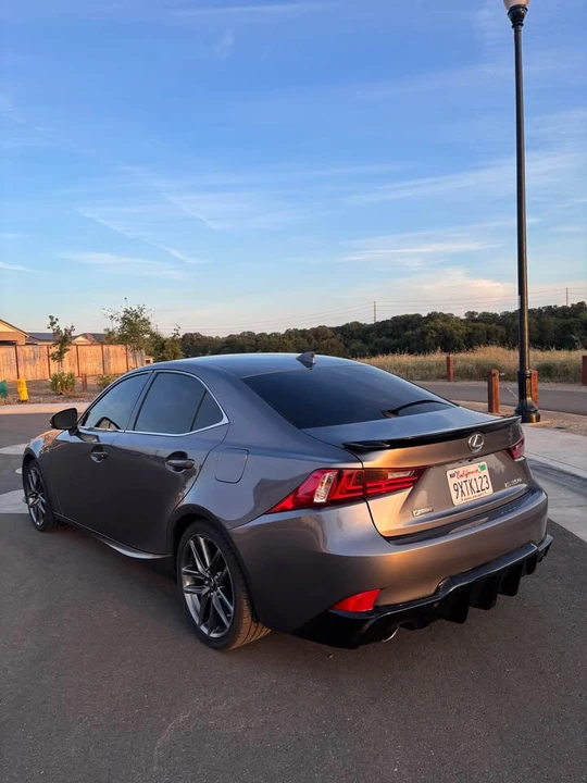 2014 Lexus IS 3rd Gen - Image 10 of 12