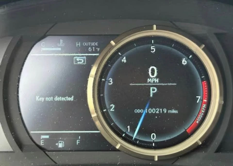 2014 Lexus IS 3rd Gen - Image 11 of 14