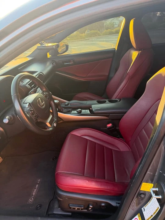 2014 Lexus IS 3rd Gen - Image 6 of 15