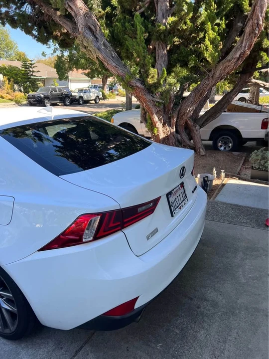 2014 Lexus IS 3rd Gen - Image 4 of 12