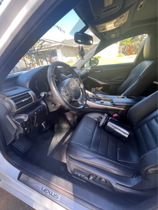 2014 Lexus IS 3rd Gen - Image 9 of 12