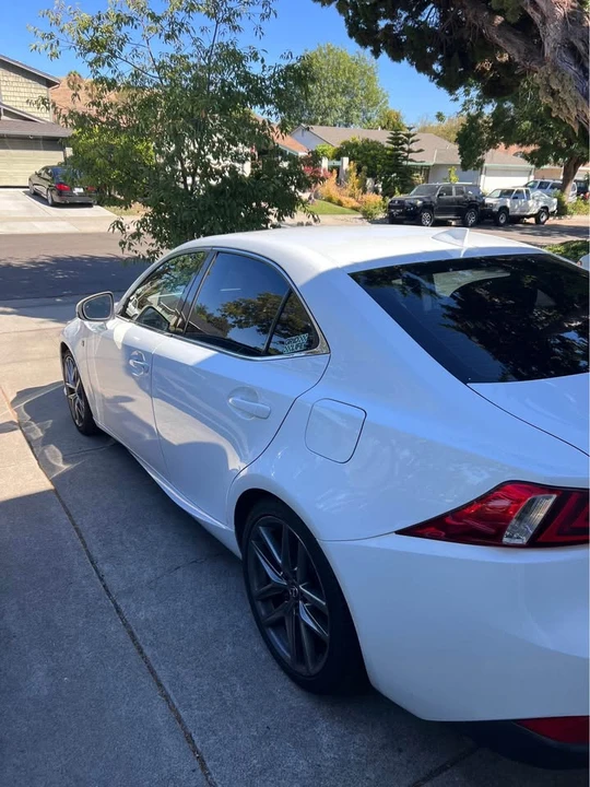 2014 Lexus IS 3rd Gen - Image 5 of 12