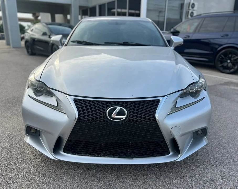 2014 Lexus IS 3rd Gen - Image 7 of 12