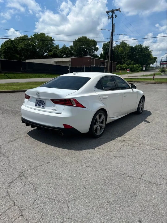 2014 Lexus IS 3rd Gen - Image 4 of 18