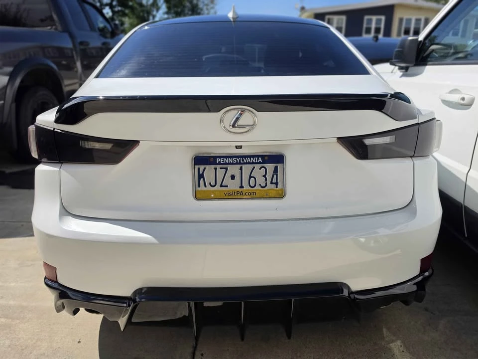 2014 Lexus IS 3rd Gen - Image 13 of 20