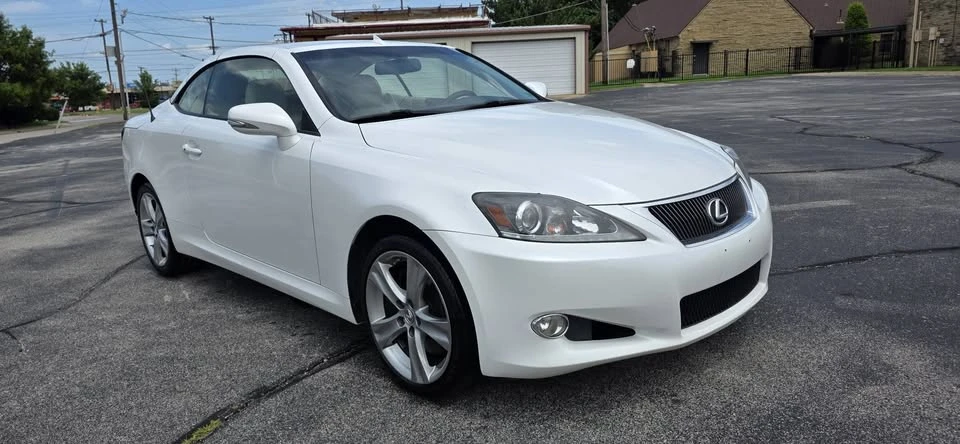 2014 Lexus IS 3rd Gen - Image 3 of 18