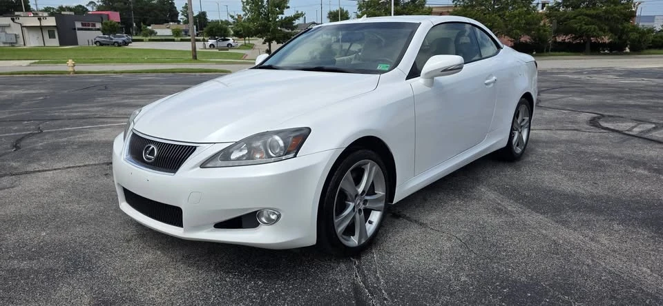 2014 Lexus IS 3rd Gen - Image 10 of 18