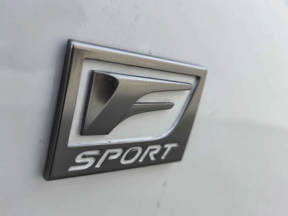 2014 Lexus IS 3rd Gen - Image 16 of 17
