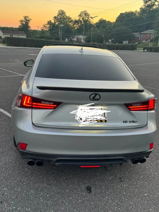 2014 Lexus IS 3rd Gen - Image 4 of 10