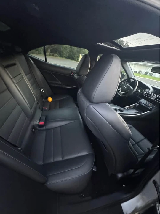 2014 Lexus IS 3rd Gen - Image 6 of 10