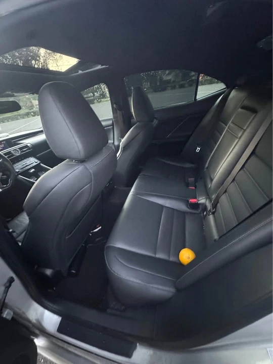 2014 Lexus IS 3rd Gen - Image 7 of 10