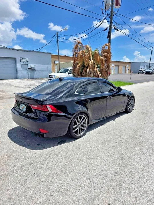 2014 Lexus IS 3rd Gen - Image 5 of 13