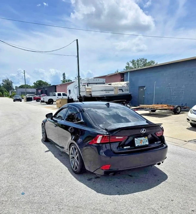 2014 Lexus IS 3rd Gen - Image 3 of 13