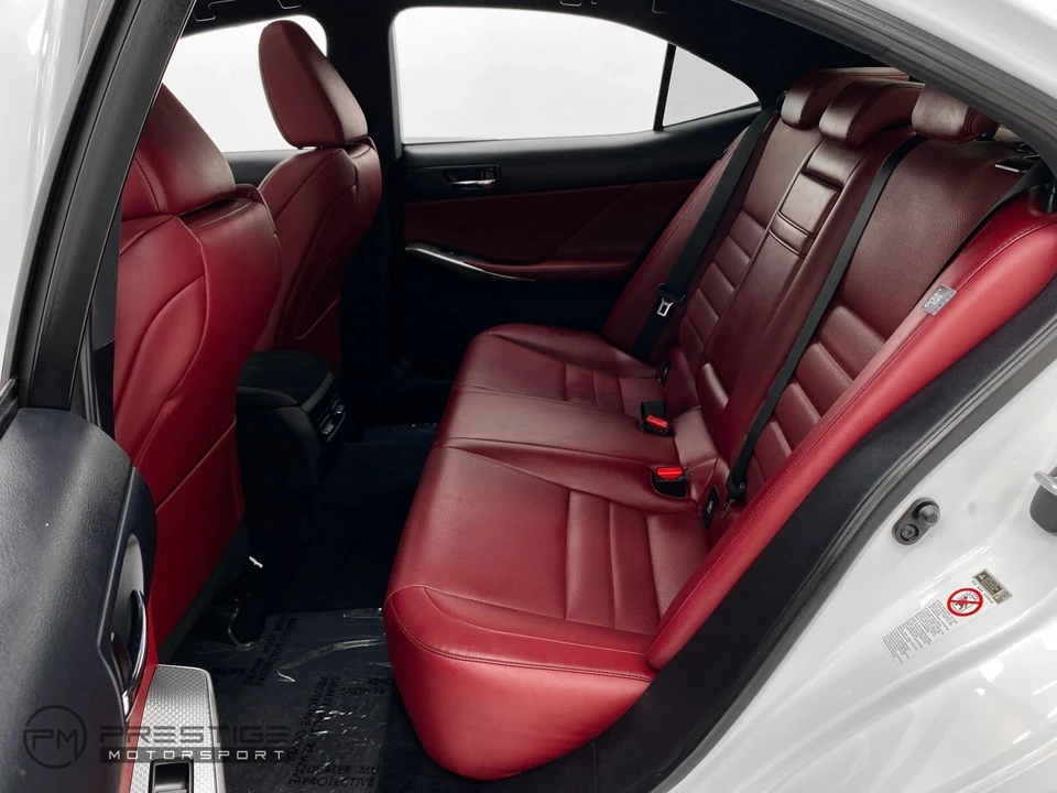 2014 Lexus IS 3rd Gen - Image 24 of 31