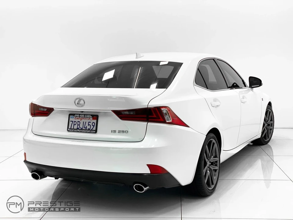 2014 Lexus IS 3rd Gen - Image 6 of 31
