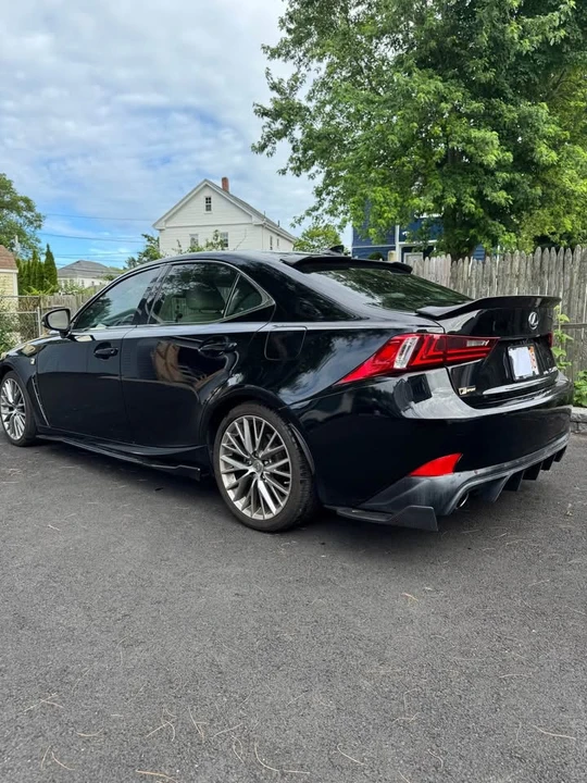 2014 Lexus IS 3rd Gen - Image 6 of 10