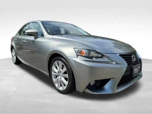 2014 Lexus IS 3rd Gen - Image 8 of 12