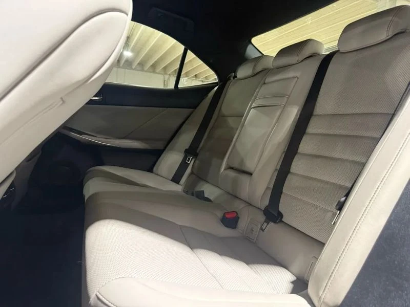 2014 Lexus IS 3rd Gen - Image 11 of 12