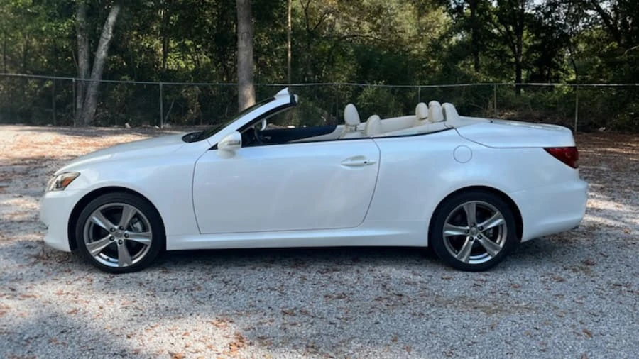 2014 Lexus IS 2nd Gen - Image 2 of 5