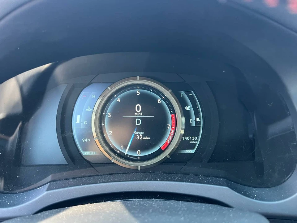 2014 Lexus IS 3rd Gen - Image 6 of 14