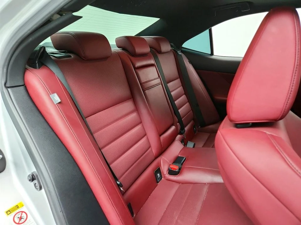 2014 Lexus IS 3rd Gen - Image 28 of 31
