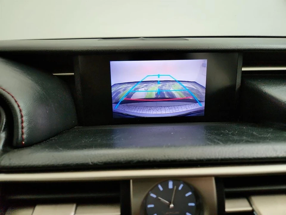 2014 Lexus IS 3rd Gen - Image 19 of 31