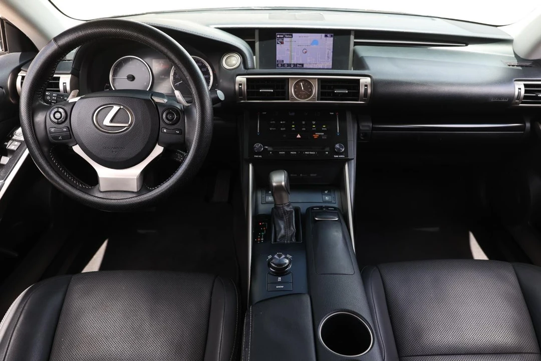 2014 Lexus IS 3rd Gen - Image 2 of 31