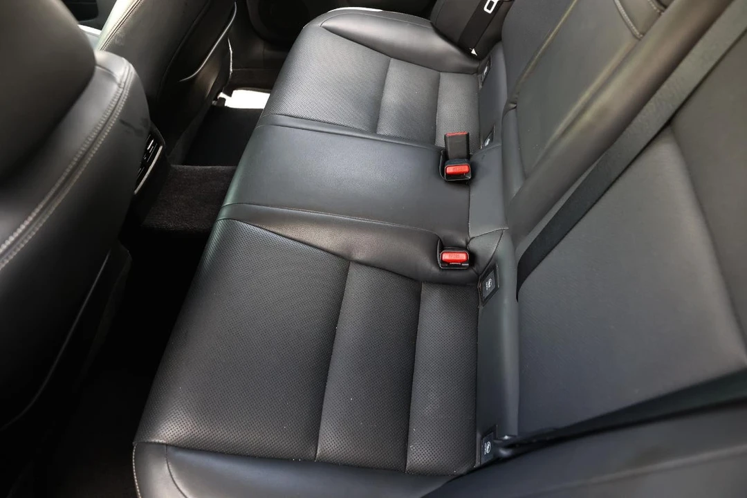 2014 Lexus IS 3rd Gen - Image 10 of 31