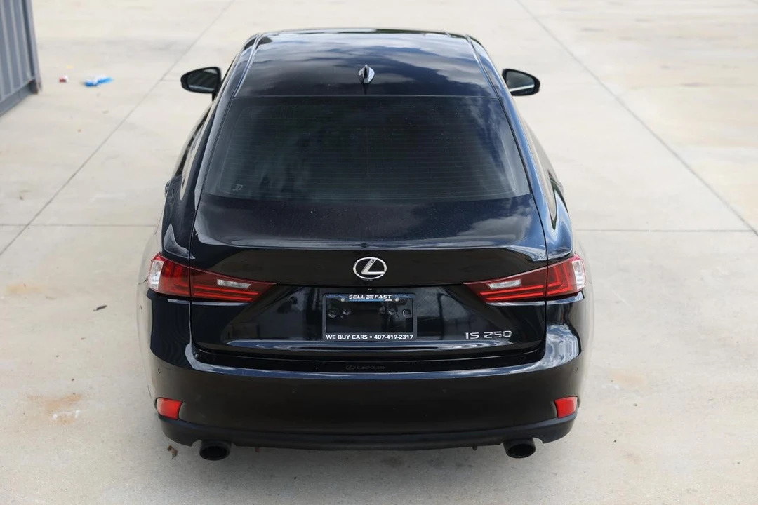 2014 Lexus IS 3rd Gen - Image 9 of 31