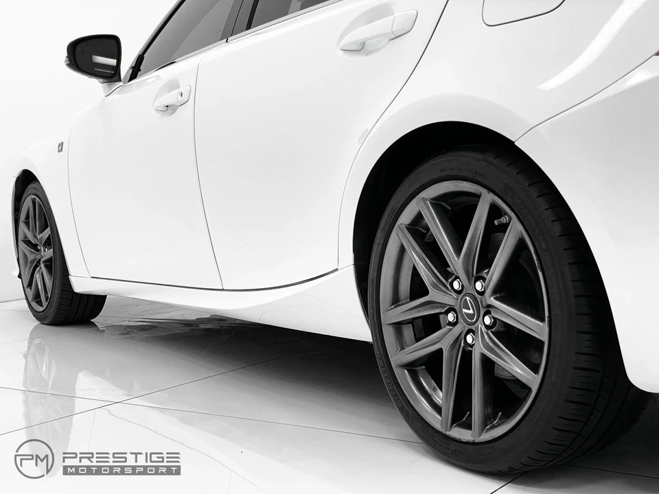 2014 Lexus IS 3rd Gen - Image 29 of 31