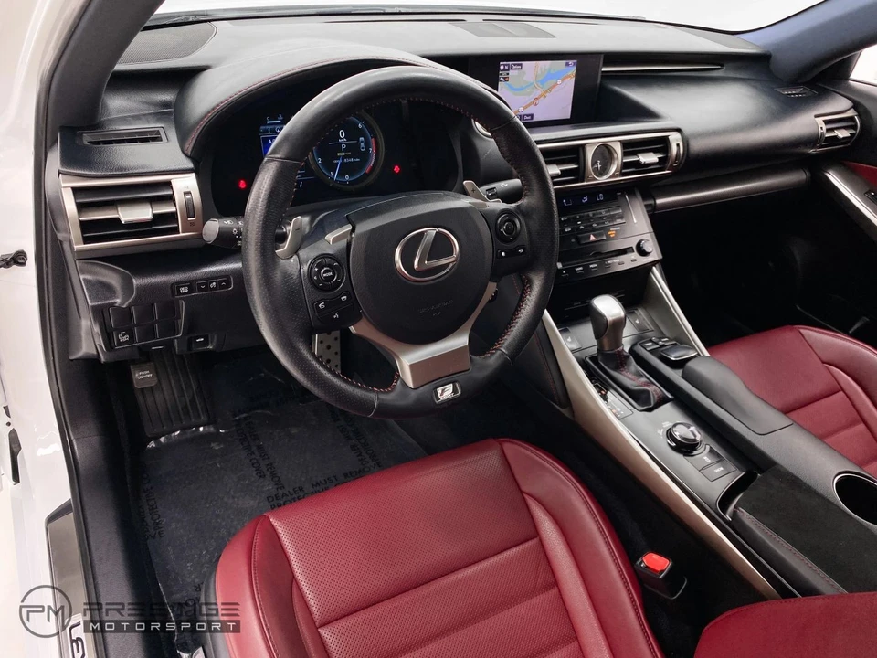 2014 Lexus IS 3rd Gen - Image 18 of 31