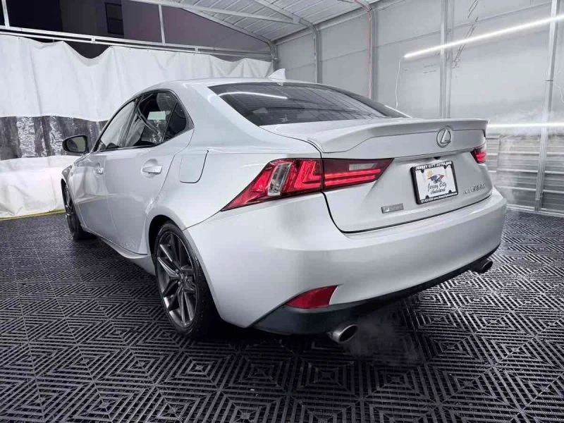 2014 Lexus IS 3rd Gen - Image 5 of 12