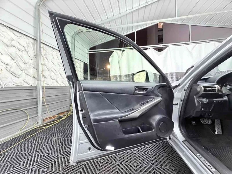 2014 Lexus IS 3rd Gen - Image 11 of 12